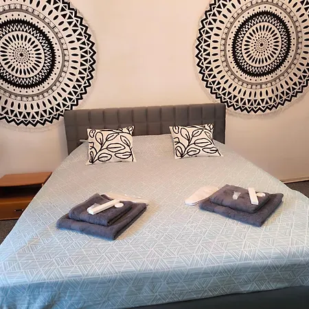 Old Town - Vintage Βουκουρέστι